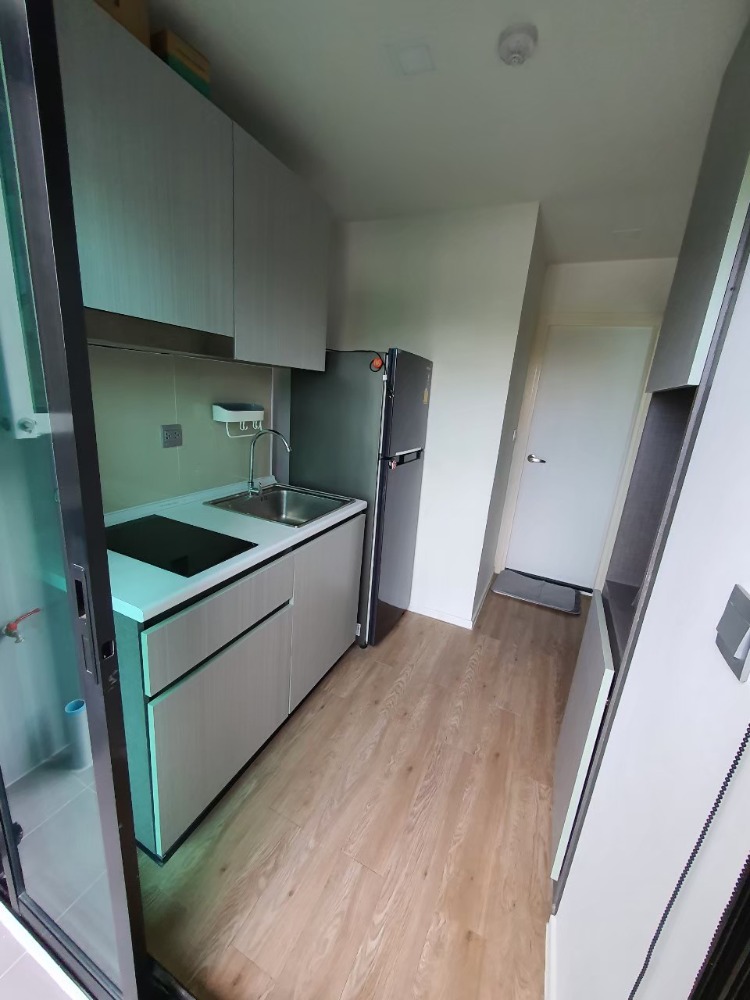 ขายคอนโดลาดพร้าว เซ็นทรัลลาดพร้าว : รหัสทรัพย์ BH0270 Atmoz Ladprao 15 ห้องขนาด 28.6 ตร.ม. แบบ 1 ห้องนอน 1 ห้องน้ำ ชั้น 4