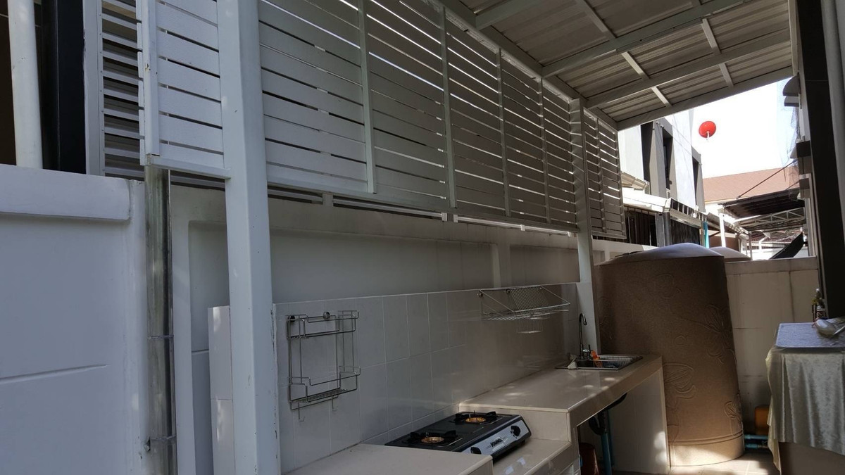 ให้เช่าทาวน์โฮมบางซื่อ วงศ์สว่าง เตาปูน : ให้เช่า Townhome/Home office โครงการ Flora Wongsawang ฟลอร่า วงค์สว่าง