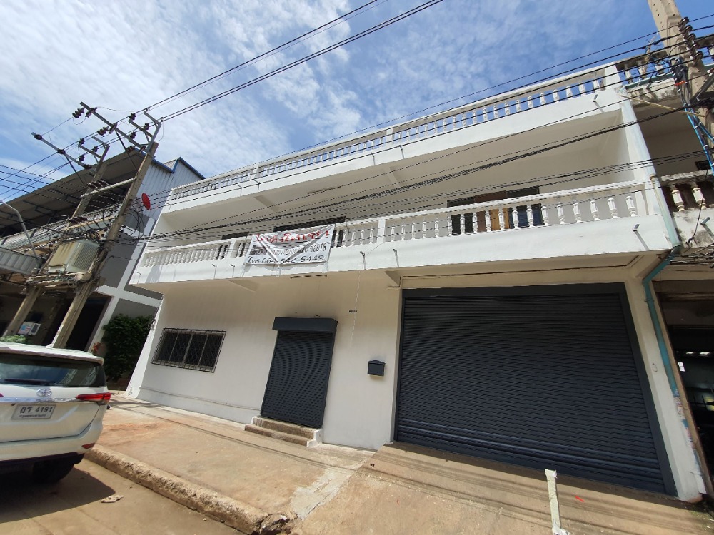 ขายโกดังพระราม 2 บางขุนเทียน : ขาย mini factory ห้องมุม พร้อม ผู้เช่า   พื้นที่สีม่วงในกรุงเทพฯ  ขนาดประมาณ 570 ตรม.พร้อม ตึกoffice ด้านหน้า 2 ชั้น บนที่ดิน 1 งาน 50 ตรว