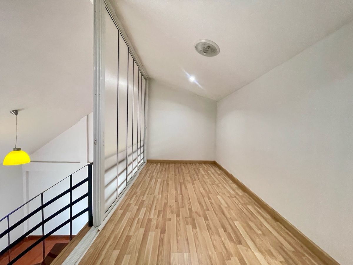 ขายทาวน์โฮมแจ้งวัฒนะ เมืองทอง : ✨ พร้อมขาย! ทาวน์โฮม เดอะ รูฟ แจ้งวัฒนะ (หลังมุม) รีโนเวทใหม่ พื้นที่กว้าง อยู่สบาย