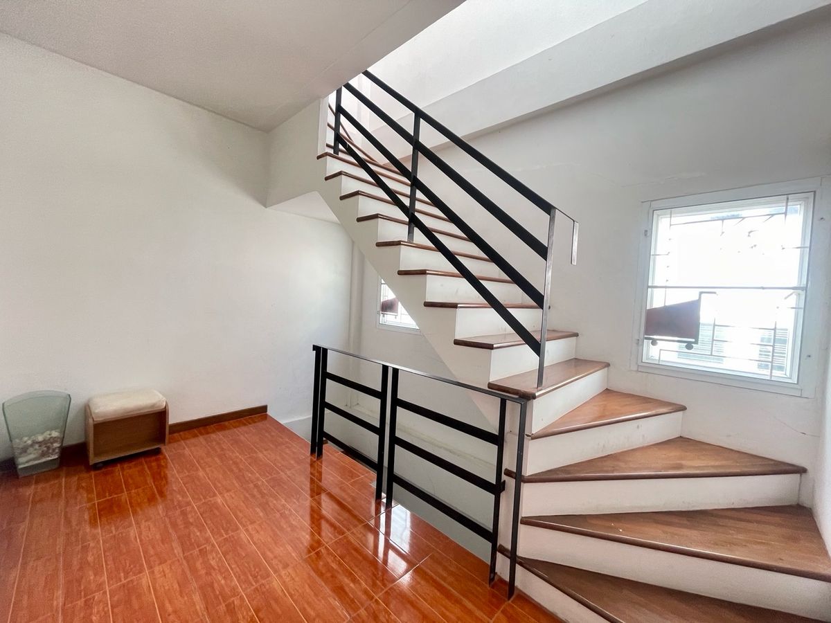 ขายทาวน์โฮมแจ้งวัฒนะ เมืองทอง : ✨ พร้อมขาย! ทาวน์โฮม เดอะ รูฟ แจ้งวัฒนะ (หลังมุม) รีโนเวทใหม่ พื้นที่กว้าง อยู่สบาย