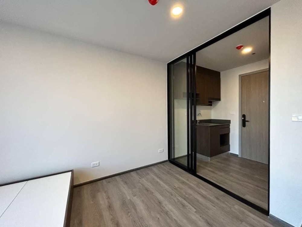 ขายคอนโดลาดพร้าว101 แฮปปี้แลนด์ : S-OLK112 ขาย คอนโด ดิ ออริจิ้น ลาดพร้าว-บางกะปิ ชั้น14 วิวเมือง 22.5ตรม. 1นอน 1น้ำ 2.874ล้าน 064-959-8900