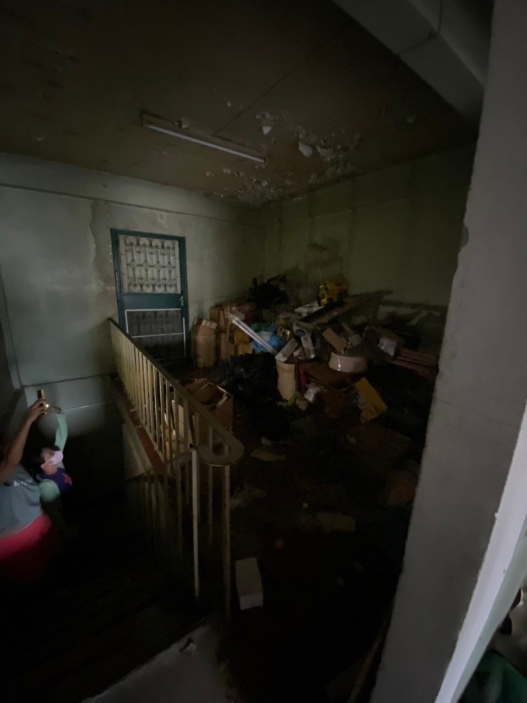 For SaleShop HouseRamkhamhaeng, Hua Mak : S-OFYE102 for sale, commercial building, Soi Ramkhamhaeng 1, 4 floors, size 40 sq m., usable area 160 sq m., 3 bedrooms, 2 bathrooms, 6.4 million 064-959-8900