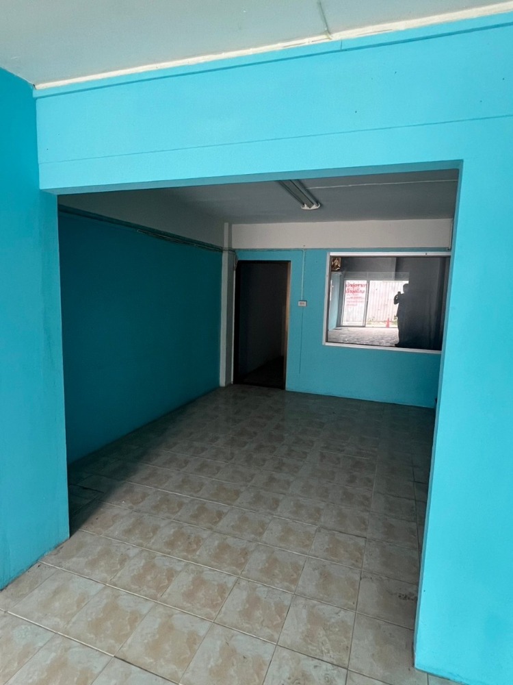 For RentShop HouseOnnut, Udomsuk : OGWL102 Commercial building for rent, Soi Ramkhamhaeng 12, 4 and a half floors, size 200 sq m., usable area 200 sq m., 2 bedrooms, 2 bathrooms, 35,000 baht. 064-959-8900