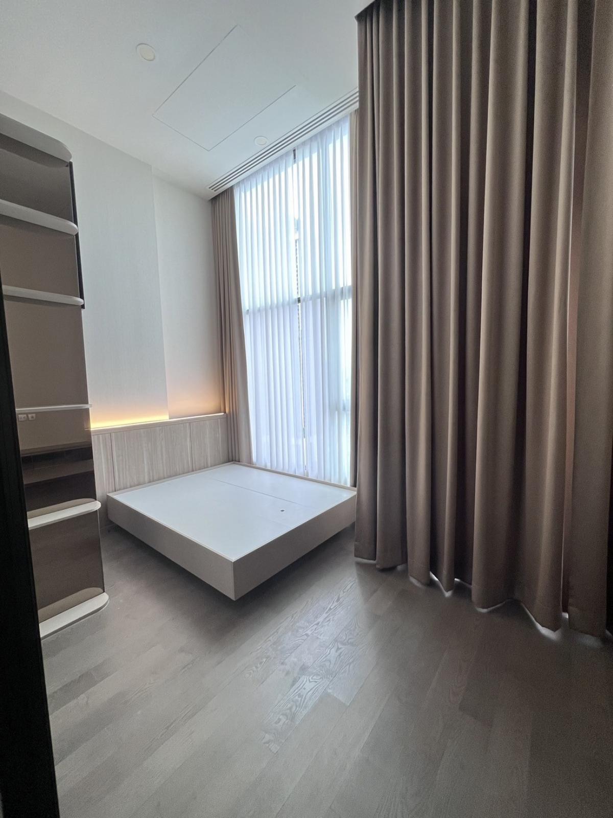 For RentCondoRatchathewi,Phayathai : Condo for rent, Park Origin Ratchathewi, 25th floor, fully furnished here.