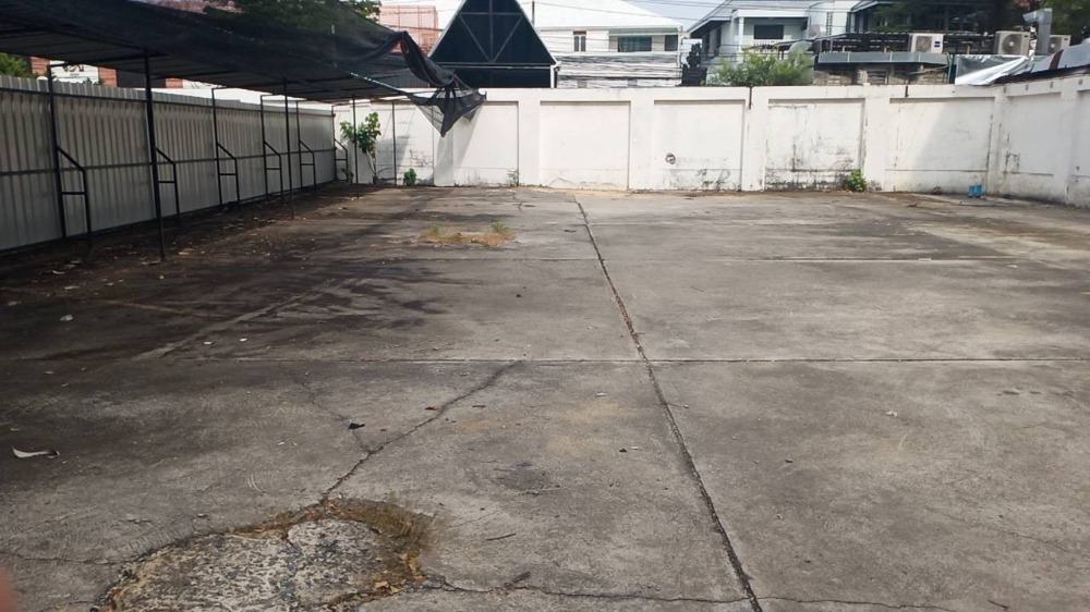 ให้เช่าที่ดินเกษตรศาสตร์ รัชโยธิน : ✅ LPVN101 ✅ Line : @p2nproperty
