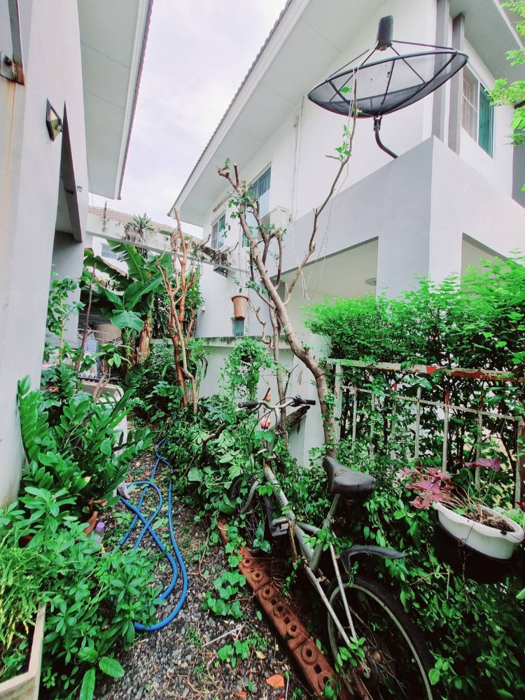 ขายบ้านลาดกระบัง สุวรรณภูมิ : ขายบ้านเดี่ยว ลาดกระบัง ทำเลสวย ทำเลดี บ้านแลนซีโอ คริป Lanceo Crib อ่อนนุช-สุวรรณภูมิ บ้านพร้อมอยู่ พื้นที่ใช้สอย 126 ตรม. 4 ห้องนอน ทำเลดี เดินทางสะดวก ลาดกระบัง, สนามบินสุวรรณภูมิ, สนใจต่อลองได้ 081-2069708