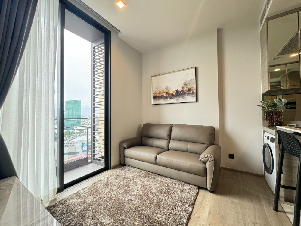 For RentCondoLadprao, Central Ladprao : For rent, 1 bedroom, 35 sq m, high floor, garden view, beautifully decorated, ready to move in.