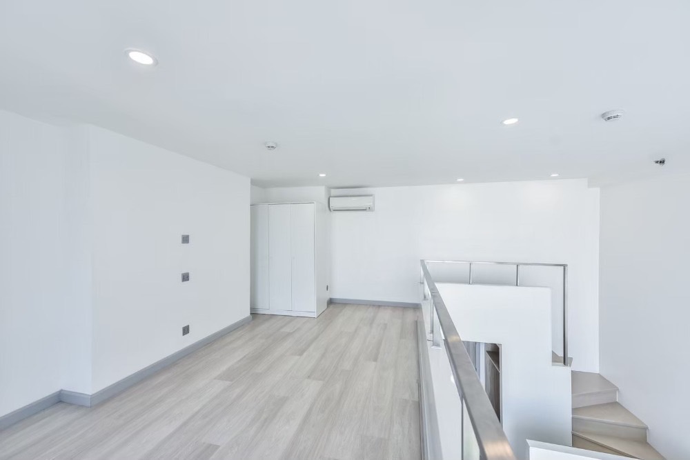 For SaleCondoSathorn, Narathiwat : ✅ S-KPS116 ✅ Line : @p2nproperty