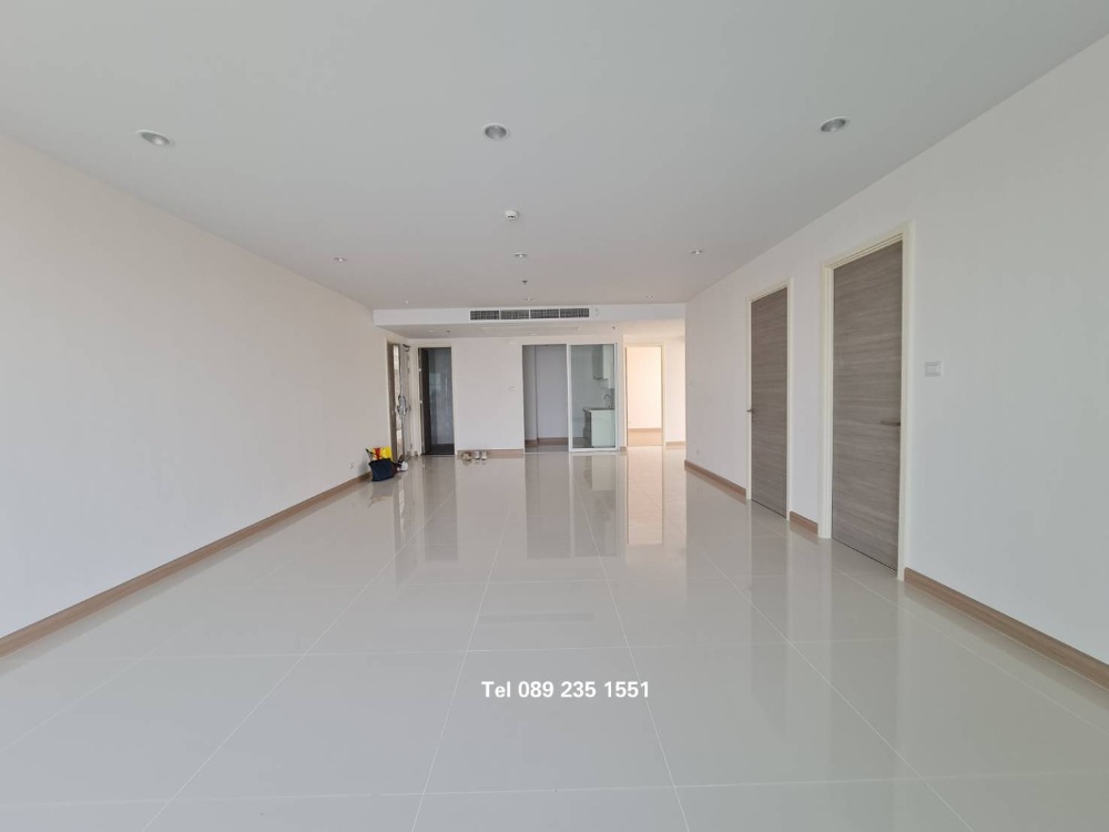 For SaleCondoRama3 (Riverside),Satupadit : For Sell 2+1 bed Supalai Riva Grande, area 156 sq.m., many rooms to choose from.