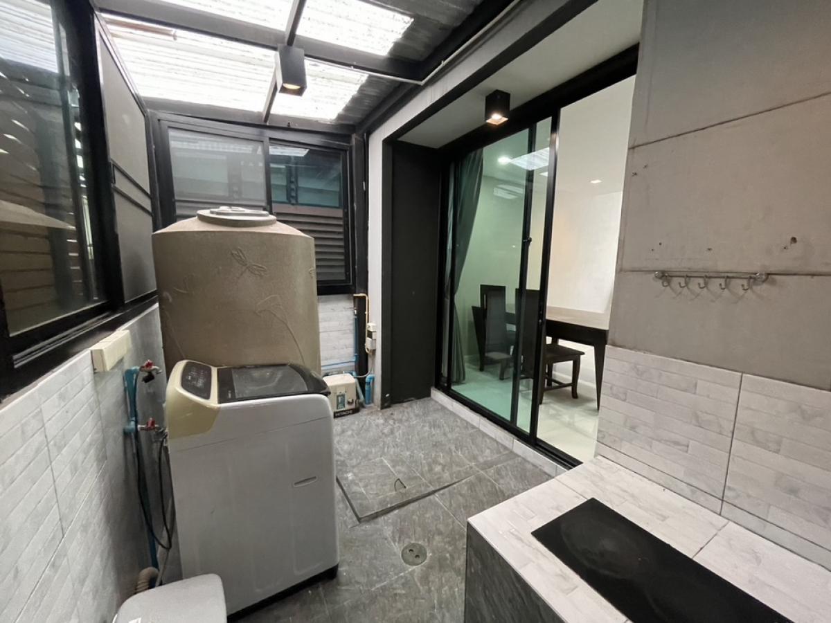 ให้เช่าทาวน์โฮมเกษตรศาสตร์ รัชโยธิน : ให้เช่า บ้านกลางเมืองวิภาวดี  ต้นโครงการ ซอยวิภาวดี 64 เเจ้งวัฒนะซอย 1 ใกล้ bts ราชภัฎพระนคร ม เกษตร ม ศรีปทุม เเละรถไฟฟ้าสายสีเเดง