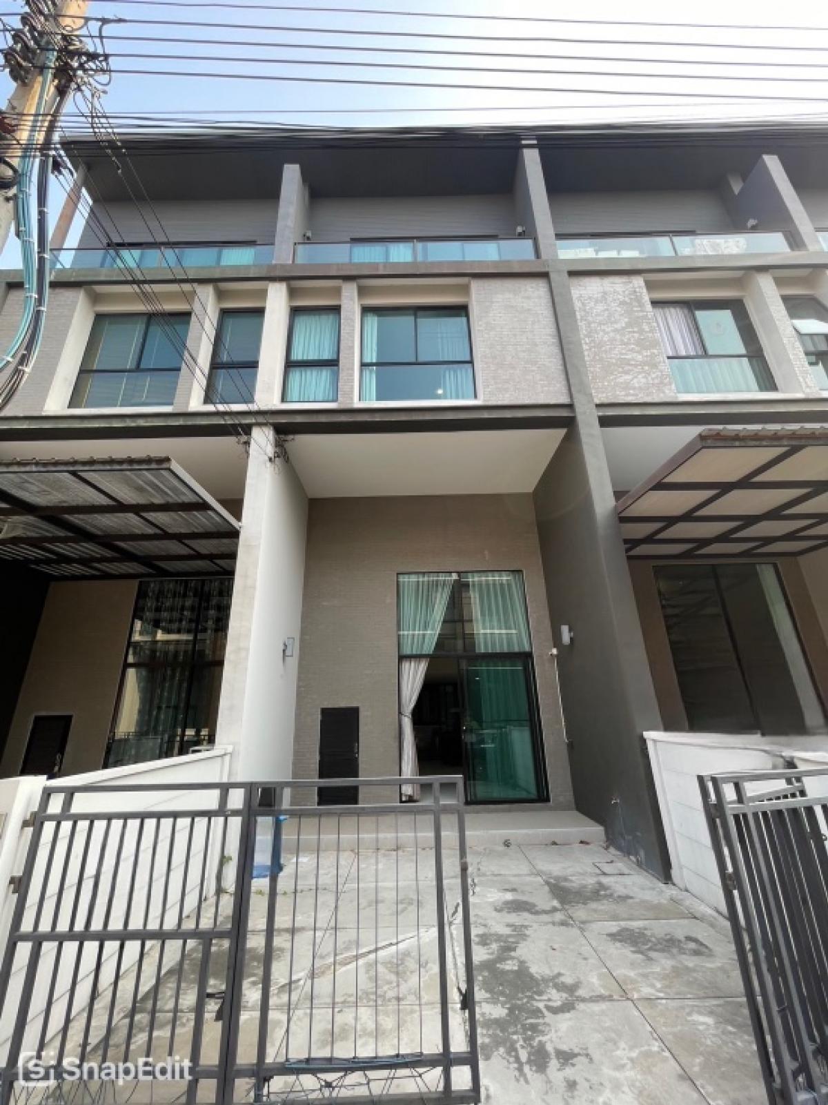 ให้เช่าทาวน์โฮมเกษตรศาสตร์ รัชโยธิน : ให้เช่า บ้านกลางเมืองวิภาวดี  ต้นโครงการ ซอยวิภาวดี 64 เเจ้งวัฒนะซอย 1 ใกล้ bts ราชภัฎพระนคร ม เกษตร ม ศรีปทุม เเละรถไฟฟ้าสายสีเเดง