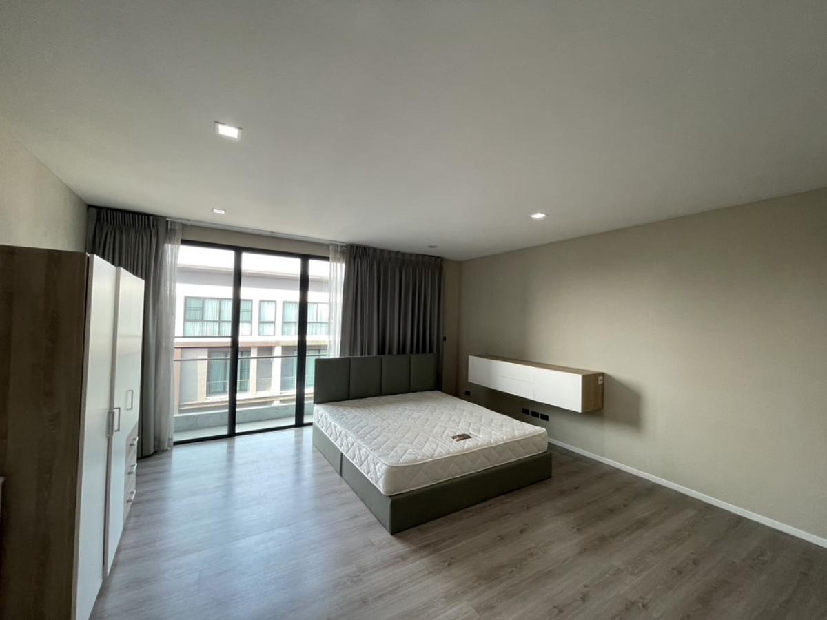 ให้เช่าทาวน์โฮมเกษตรศาสตร์ รัชโยธิน : ให้เช่า บ้านกลางเมืองวิภาวดี  ต้นโครงการ ซอยวิภาวดี 64 เเจ้งวัฒนะซอย 1 ใกล้ bts ราชภัฎพระนคร ม เกษตร ม ศรีปทุม เเละรถไฟฟ้าสายสีเเดง