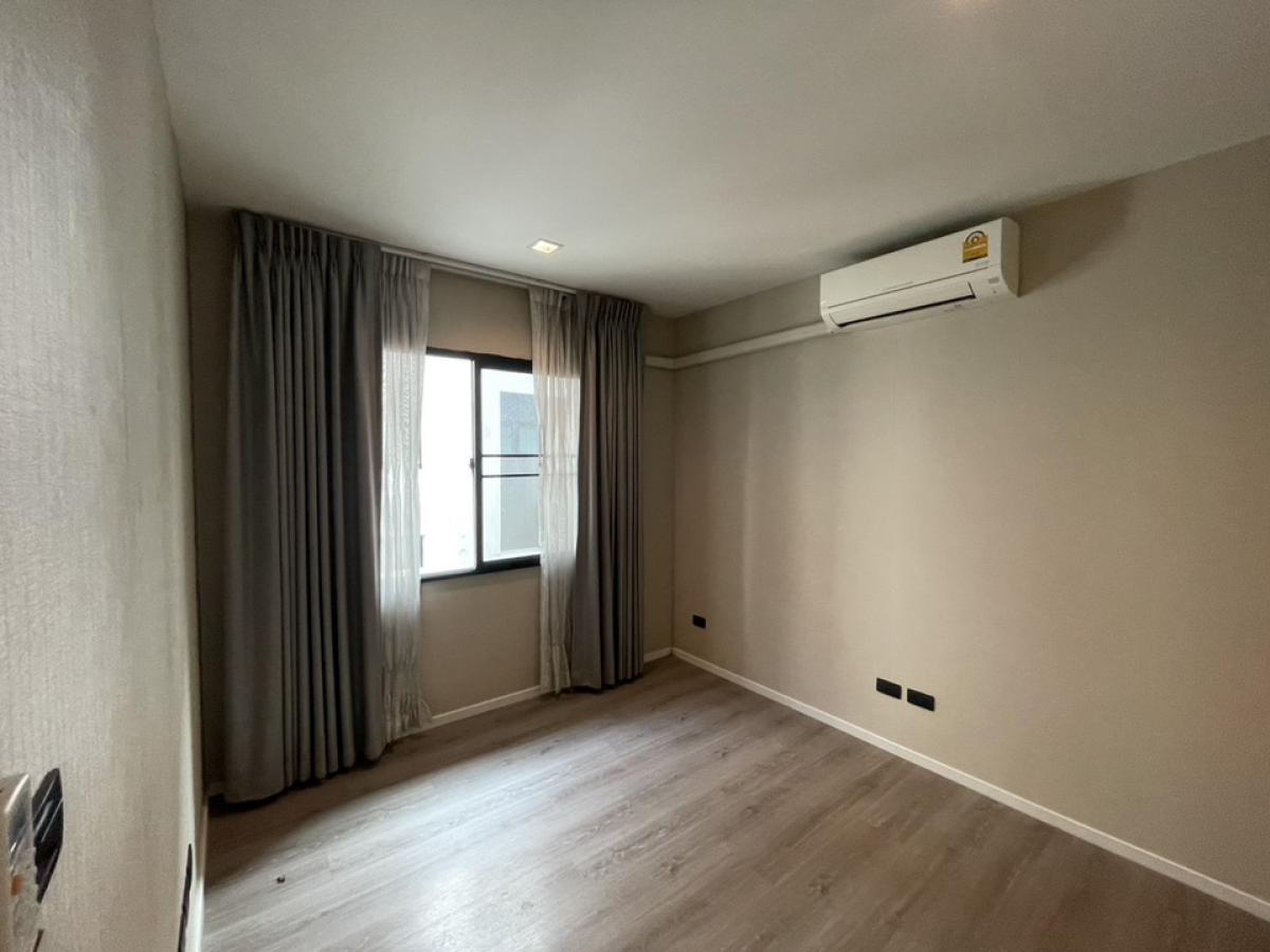 ให้เช่าทาวน์โฮมเกษตรศาสตร์ รัชโยธิน : ให้เช่า บ้านกลางเมืองวิภาวดี  ต้นโครงการ ซอยวิภาวดี 64 เเจ้งวัฒนะซอย 1 ใกล้ bts ราชภัฎพระนคร ม เกษตร ม ศรีปทุม เเละรถไฟฟ้าสายสีเเดง