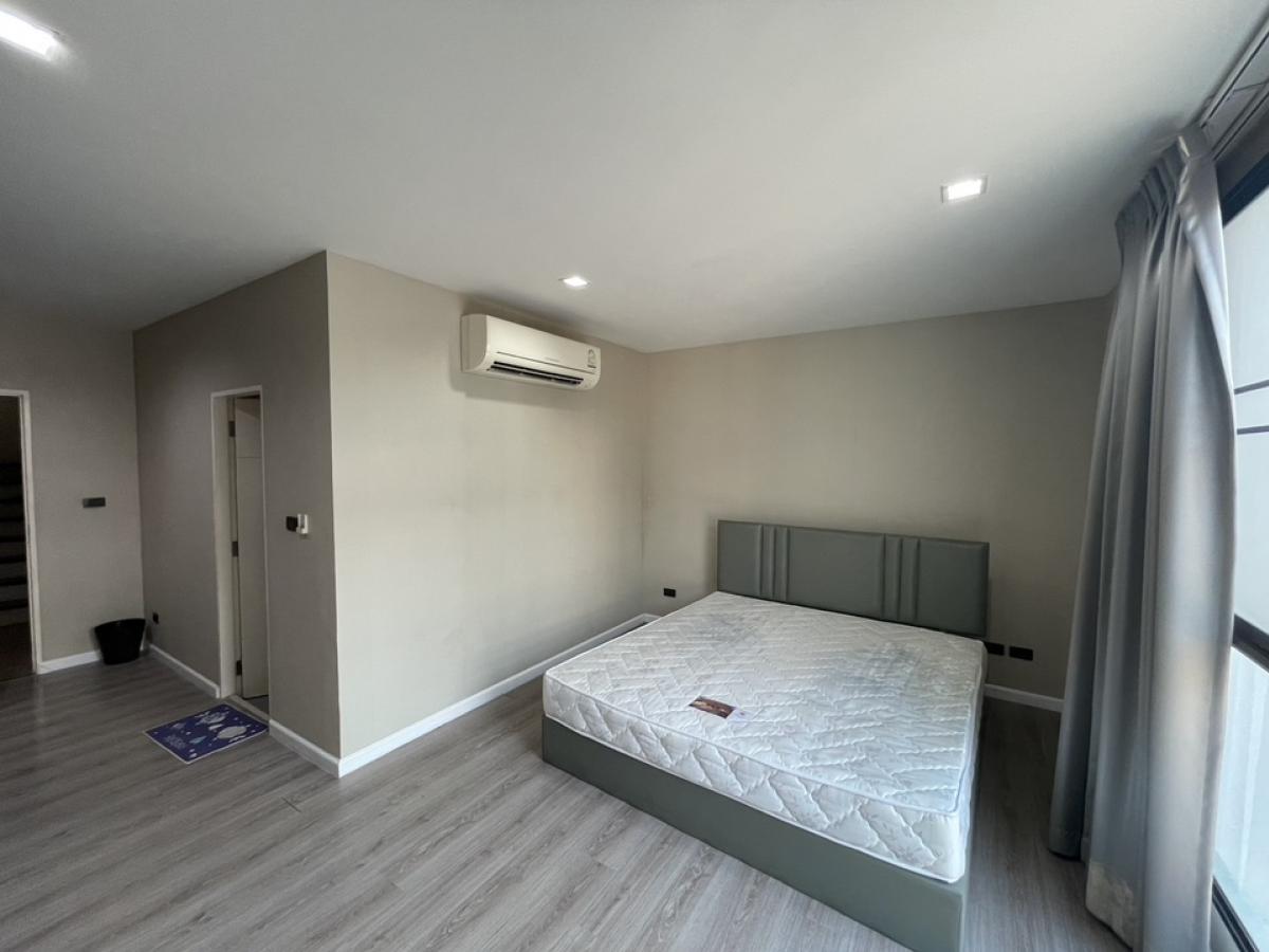 ให้เช่าทาวน์โฮมเกษตรศาสตร์ รัชโยธิน : ให้เช่า บ้านกลางเมืองวิภาวดี  ต้นโครงการ ซอยวิภาวดี 64 เเจ้งวัฒนะซอย 1 ใกล้ bts ราชภัฎพระนคร ม เกษตร ม ศรีปทุม เเละรถไฟฟ้าสายสีเเดง