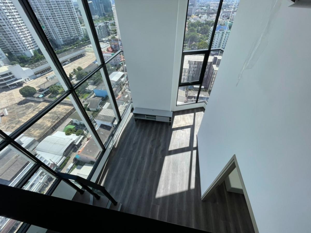 ขายคอนโดเกษตรศาสตร์ รัชโยธิน : **ขายคอนโด Knightbridge Space Ratchayothin** คอนโด 2 ชั้น 4.25 เมตร 1 bedroom plus