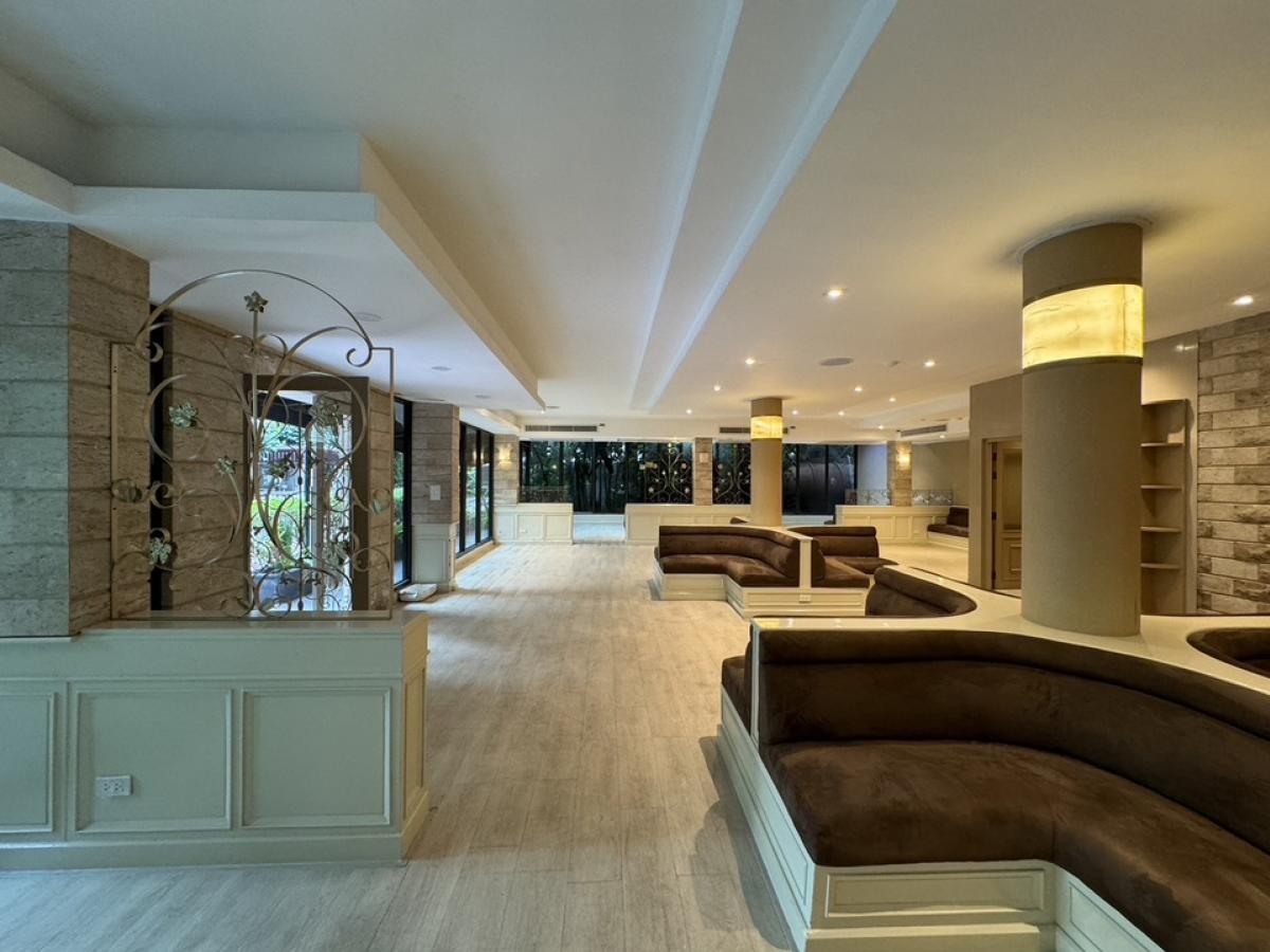 For RentRetail SpaceWitthayu, Chidlom, Langsuan, Ploenchit : 📌Space for rent For opening a restaurant, Ploenchit, Chidlom location, accepting business, clinic, spa, beauty.