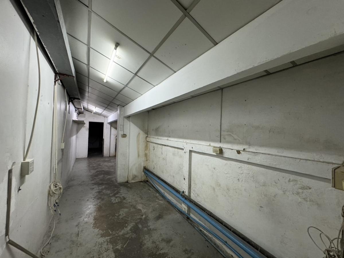 For RentRetail SpaceWitthayu, Chidlom, Langsuan, Ploenchit : 📌Space for rent For opening a restaurant, Ploenchit, Chidlom location, accepting business, clinic, spa, beauty.