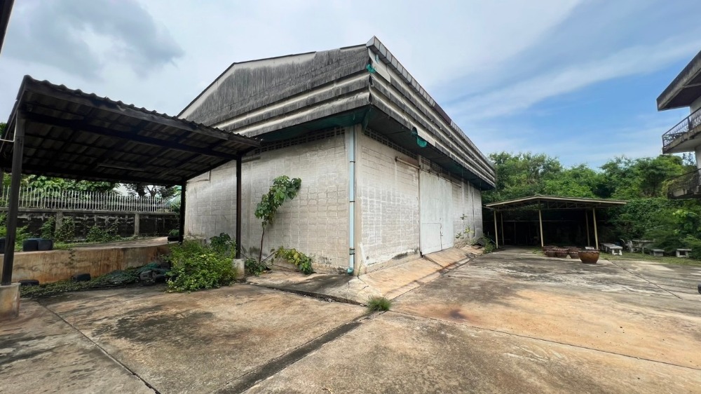 For SaleWarehouseSukhumvit, Asoke, Thonglor : S-GQVX101 Warehouse for sale, Sukhumvit 60/1, 3 floors, size 400 sq m, usable area 1,600 sq m, 1 bedroom, 1 bathroom, 95 million 64-959-8900