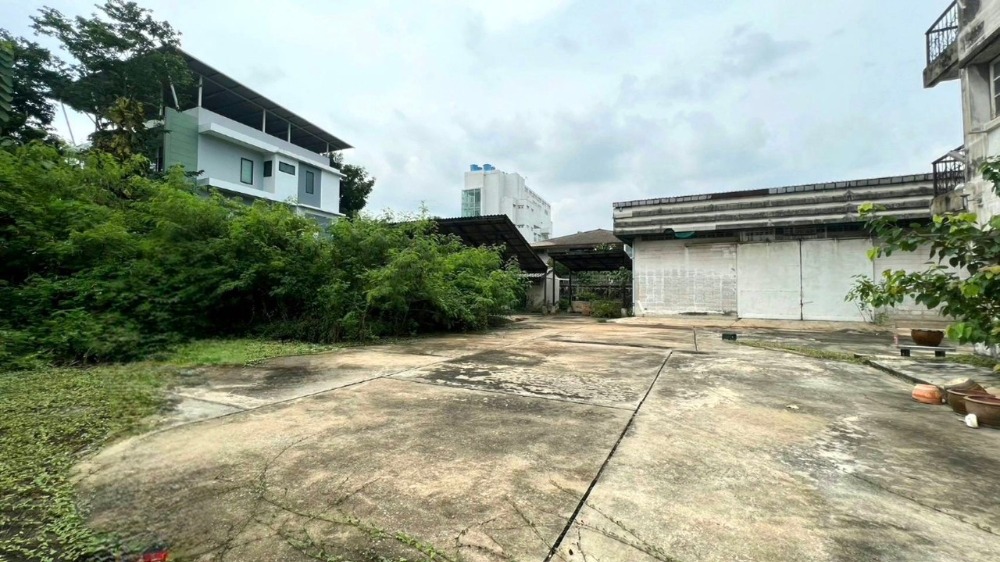 For SaleWarehouseSukhumvit, Asoke, Thonglor : S-GQVX101 Warehouse for sale, Sukhumvit 60/1, 3 floors, size 400 sq m, usable area 1,600 sq m, 1 bedroom, 1 bathroom, 95 million 64-959-8900