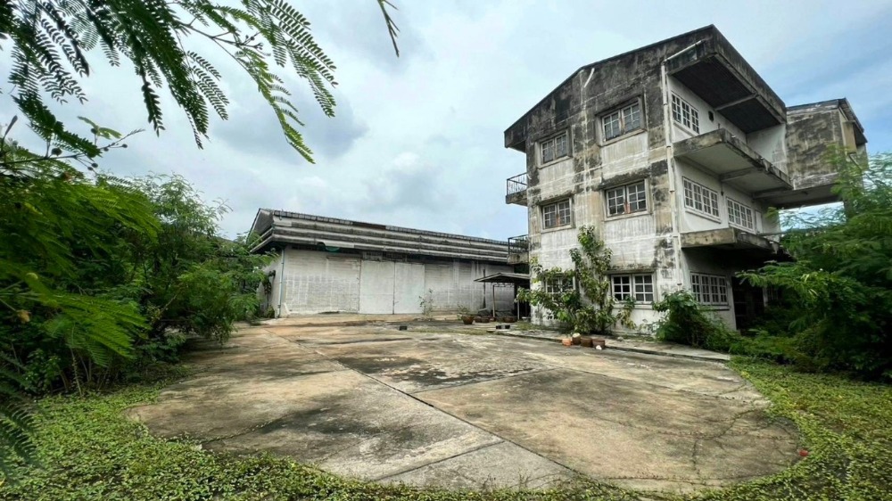 For SaleWarehouseSukhumvit, Asoke, Thonglor : S-GQVX101 Warehouse for sale, Sukhumvit 60/1, 3 floors, size 400 sq m, usable area 1,600 sq m, 1 bedroom, 1 bathroom, 95 million 64-959-8900