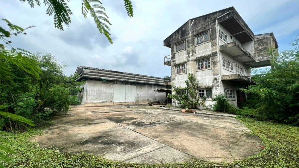 For SaleWarehouseSukhumvit, Asoke, Thonglor : S-GQVX101 Warehouse for sale, Sukhumvit 60/1, 3 floors, size 400 sq m, usable area 1,600 sq m, 1 bedroom, 1 bathroom, 95 million 64-959-8900