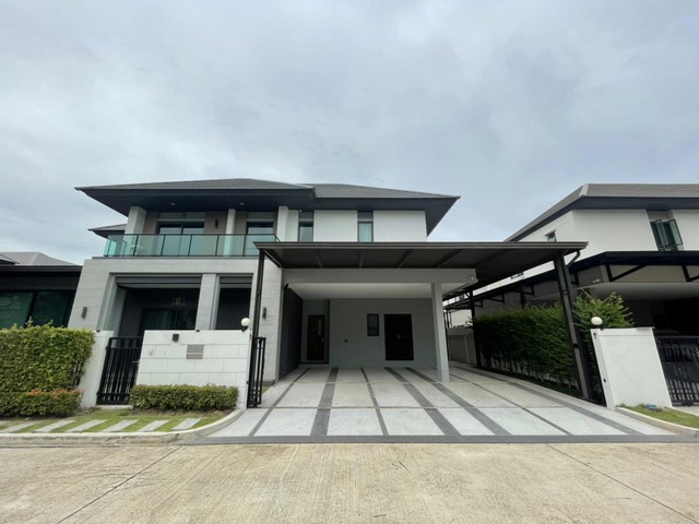 ขายบ้านปิ่นเกล้า จรัญสนิทวงศ์ : ขายบ้านเดี่ยว​ บางกอก บูเลอวาร์ด ซิกเนเจอร์ สาทร-ราชพฤกษ์ (บางแวก) เนื้อที่ 102.00 ตร.ว. พื้นที่ใช้สอย 368 ตร.ม. 4 ห้องนอน 5 ห้องน้ำ