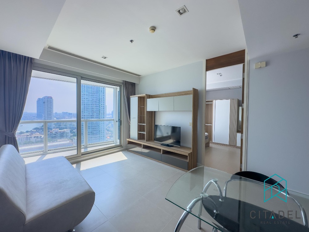 For RentCondoWongwianyai, Charoennakor : The River by Raimon Land - Mid Floor 1 Bed Condo for Rent!