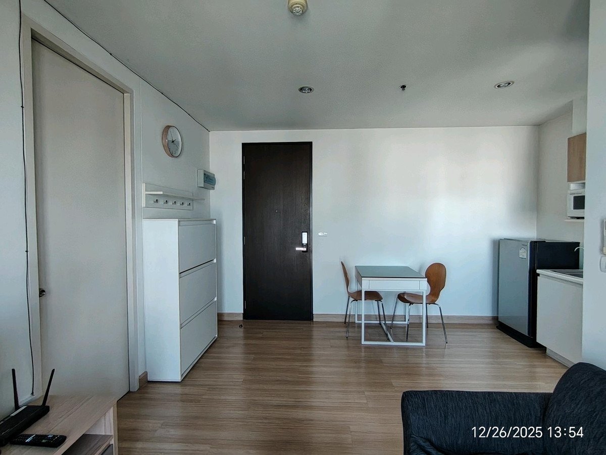 ให้เช่าคอนโดบางนา แบริ่ง ลาซาล : เปิดเช่าคอนโดเดอะพาร์คแลนด์ศรีนครินทร์เลคไซด์ เฟอร์ครบ ฟรีwifi เดินไปbtsได้ Renovated!!