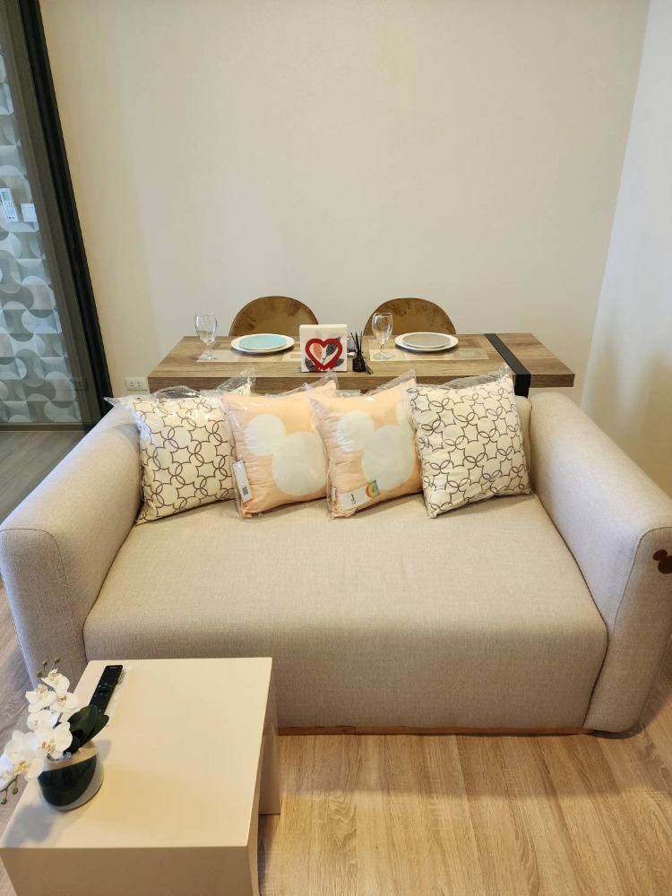 For RentCondoRatchathewi,Phayathai : XT Phayathai 1 Bed for rent 24k per month 064-274-8883