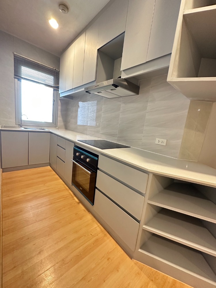 ให้เช่าคอนโดสีลม ศาลาแดง บางรัก : Silom Grand Terrace 2 Beds 2 Baths for rent 50k