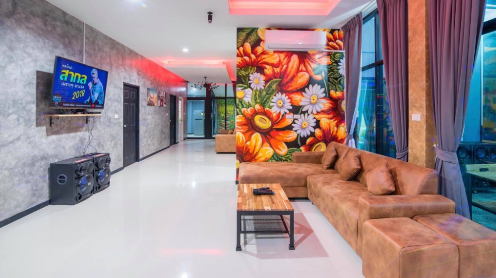 For SaleHotel&Apartment BusinessCha-am Phetchaburi : Pool villa for sale, 24 beds, Cha-am, beautifully decorated, 7 air conditioners, fully furnished. Open to customers now, Phetchaburi