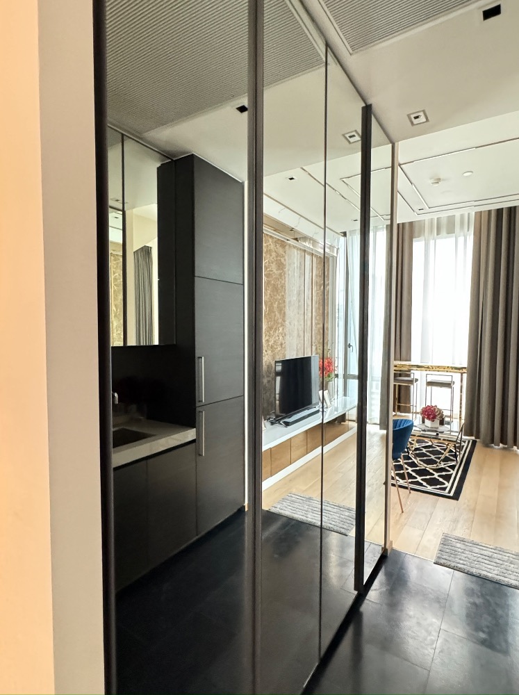 ขายคอนโดวิทยุ ชิดลม หลังสวน : 🔥🔥 𝐅𝐎𝐑 𝐒𝐀𝐋𝐄 : 𝐅𝐮𝐥𝐥𝐲 𝐅𝐮𝐫𝐧𝐢𝐬𝐡𝐞𝐝 𝟐𝟒.𝟓𝟗𝐦𝐛, 𝟏𝐁𝐞𝐝 𝐃𝐔𝐏𝐋𝐄𝐗 𝟓𝟎.𝟔𝟗𝐬𝐪𝐦 : 𝐁𝐞𝐬𝐭 𝐏𝐫𝐢𝐜𝐞 !! 𝟐𝟖 𝐂𝐡𝐢𝐝𝐥𝐨𝐦 ☎️ 𝟎𝟗𝟓𝟗𝟒𝟏𝟓𝟗𝟗𝟗