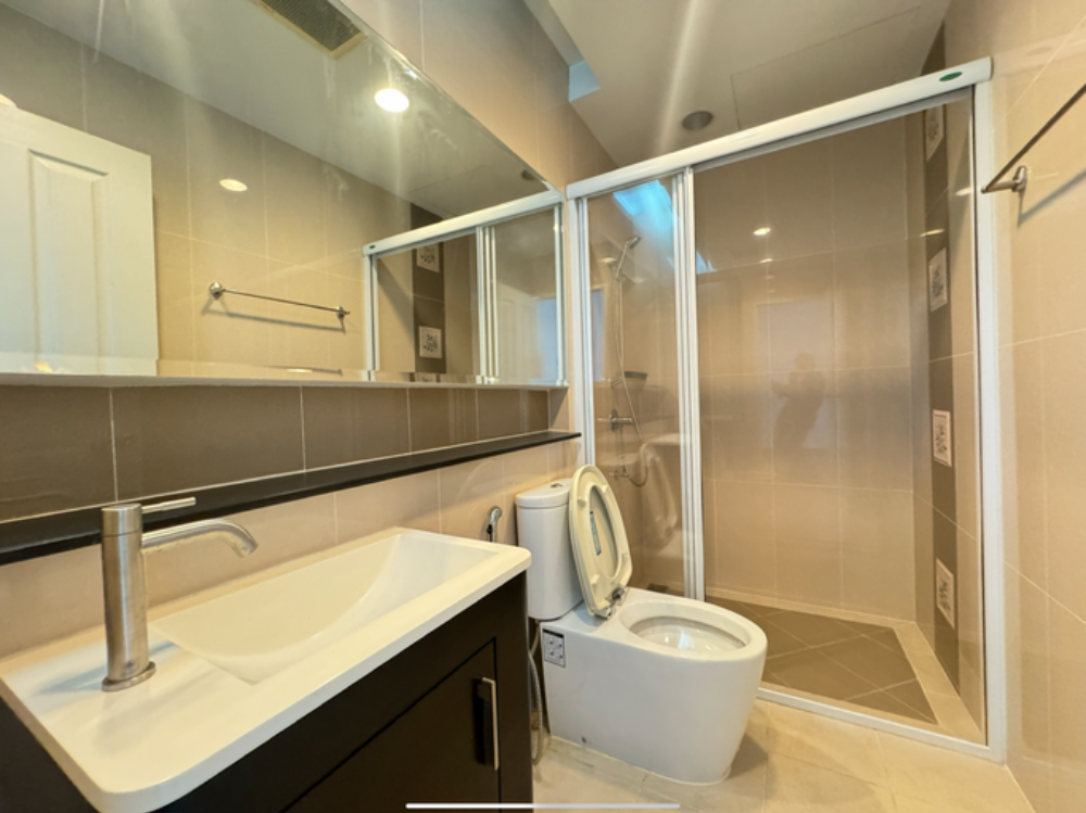 For SaleTownhomeSathorn, Narathiwat : 𝐎𝐑 🔥 🔥🔥 Sell 𝐁𝐚𝐚𝐧 𝐊𝐥𝐚𝐧𝐠 𝐊𝐫𝐮𝐧𝐠 𝐒𝐚𝐭𝐡𝐨𝐫𝐧 𝐒𝐚𝐭𝐡𝐨𝐫𝐧 𝐒𝐚𝐭𝐡𝐨𝐫𝐧 𝐁𝐞𝐝𝐫𝐨𝐨𝐦 𝐁𝐞𝐝𝐫𝐨𝐨𝐦 𝐁𝐞𝐝𝐫𝐨𝐨𝐦 𝐁𝐞𝐝𝐫𝐨𝐨𝐦 𝐁𝐞𝐝𝐫𝐨𝐨𝐦 𝐁𝐚𝐭𝐡 𝐁𝐚𝐭𝐡 𝐁𝐚𝐭𝐡 𝐁𝐚𝐭𝐡 𝐁𝐚𝐭𝐡 𝟐𝟐 𝟐𝟐.𝟓 𝐬𝐪 𝐬𝐪 𝐬𝐪 𝐬𝐪 𝐬𝐪 𝐬𝐪 𝟏𝟓 𝟏𝟓 𝐌𝐁 𝐌𝐁 𝐌𝐁 𝐌𝐁 Contact Khun Nat 𝟎𝟗𝟓𝟗𝟒𝟏𝟓𝟗𝟗𝟗