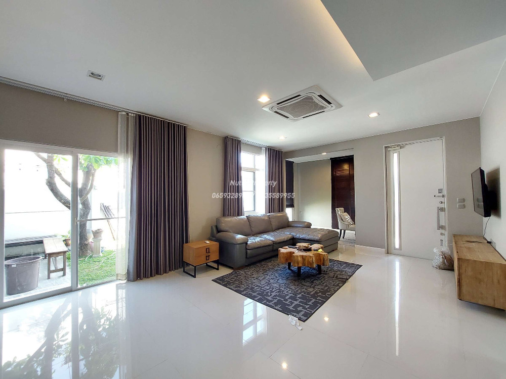 For SaleHouseBangna, Bearing, Lasalle : Manthana 2 Bangna Km.7, private corner house. Soi Ratchawinit Bang Kaew