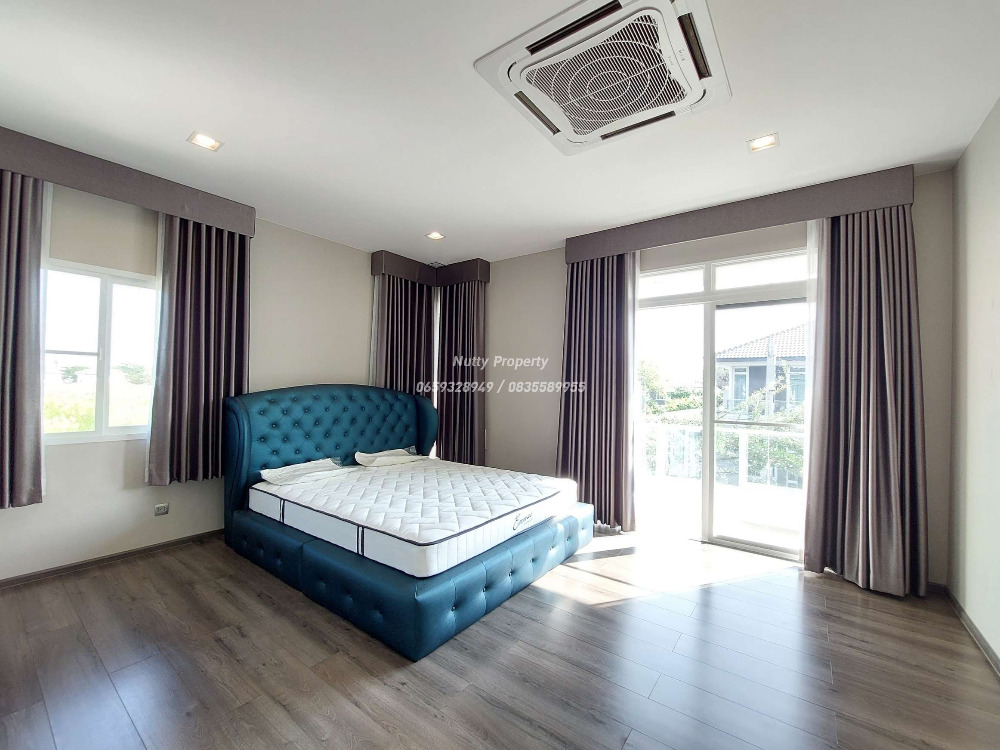 For SaleHouseBangna, Bearing, Lasalle : Manthana 2 Bangna Km.7, private corner house. Soi Ratchawinit Bang Kaew