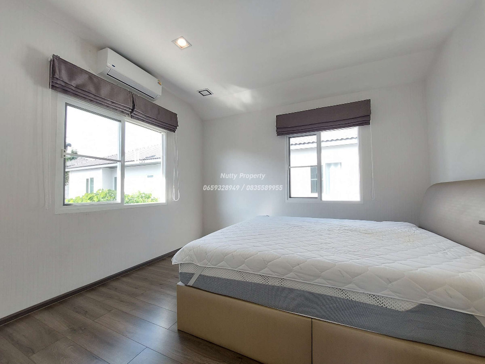 For SaleHouseBangna, Bearing, Lasalle : Manthana 2 Bangna Km.7, private corner house. Soi Ratchawinit Bang Kaew