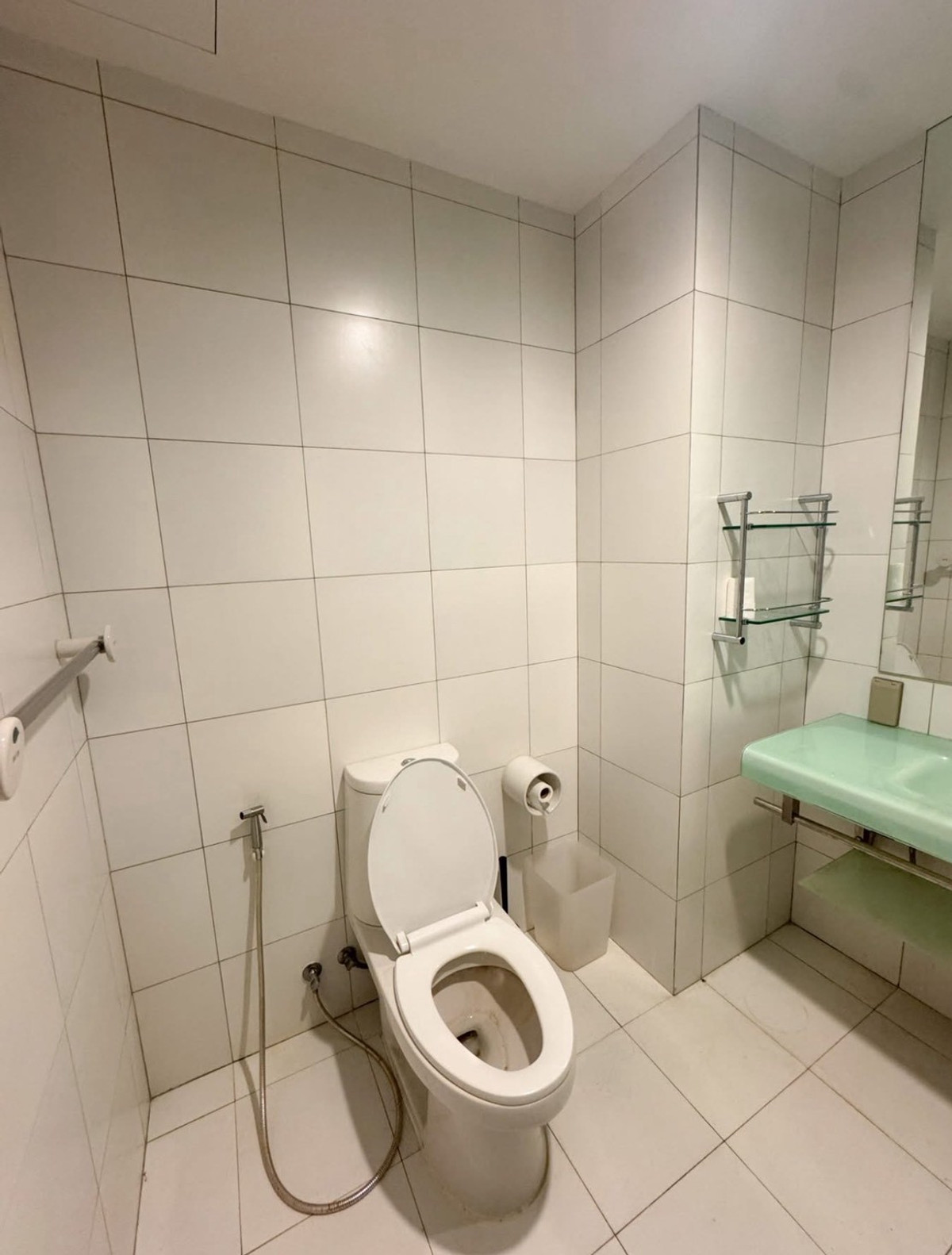 For RentCondoAri,Anusaowaree : ★ Noble Lite Ari ★ 32 sq m., 10+th floor (studio), ★ near BTS Ari ★ near La Villa, Big C Phahonyothin, University of the Thai Chamber of Commerce ★ Many amenities ★ Complete electrical appliances