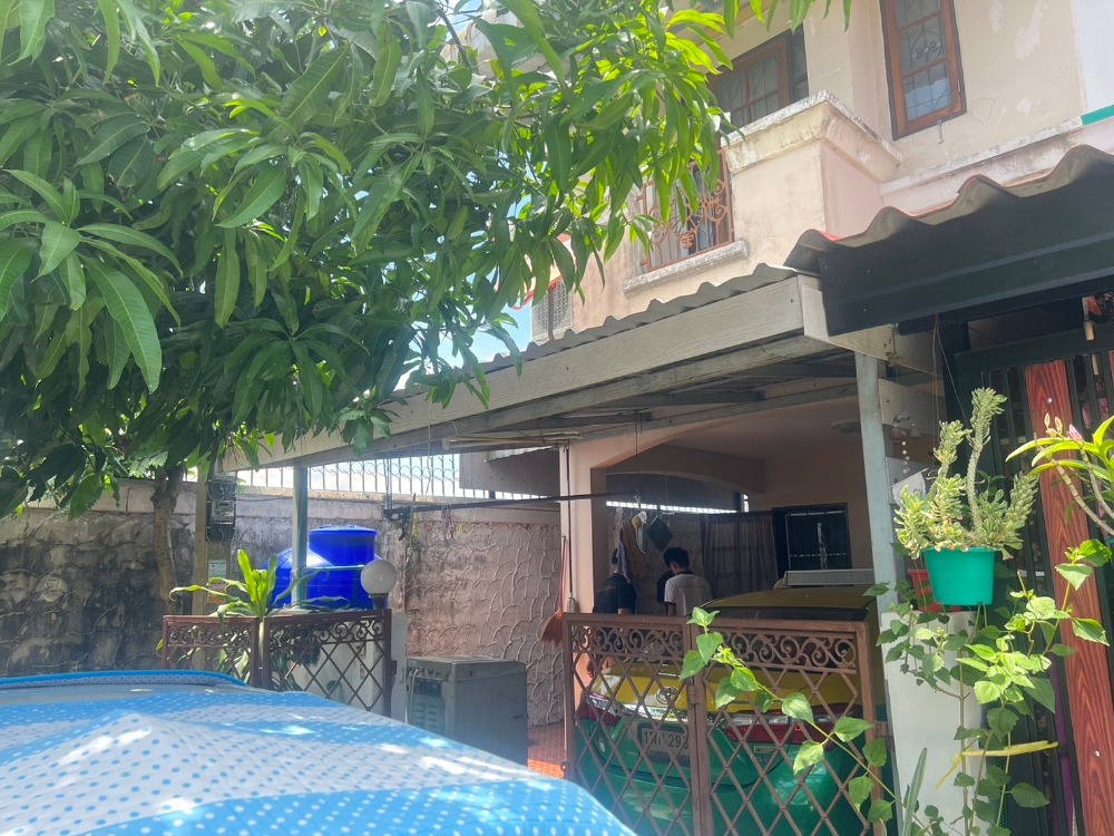 ขายทาวน์โฮมปทุมธานี รังสิต ธรรมศาสตร์ : ขายบ้านเคชีคลัตเตอร์ ลำลูกกา-นิมิตใหม่  หลังมุม ถูกกว่าทั่วไป