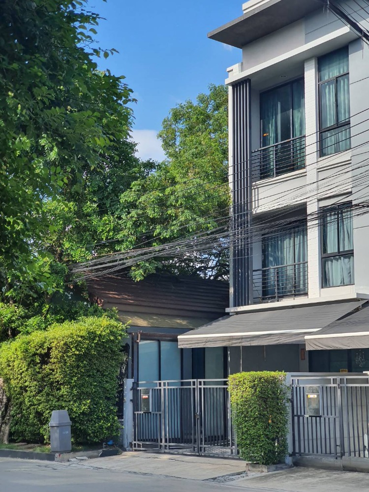 ให้เช่าทาวน์โฮมรัตนาธิเบศร์ สนามบินน้ำ พระนั่งเกล้า : ให้เช่าทาวน์เฮ้าบ้านกลางเมืองรัตนาธิเบศร์ สามารถทำออฟฟิศ สำนักงานได้