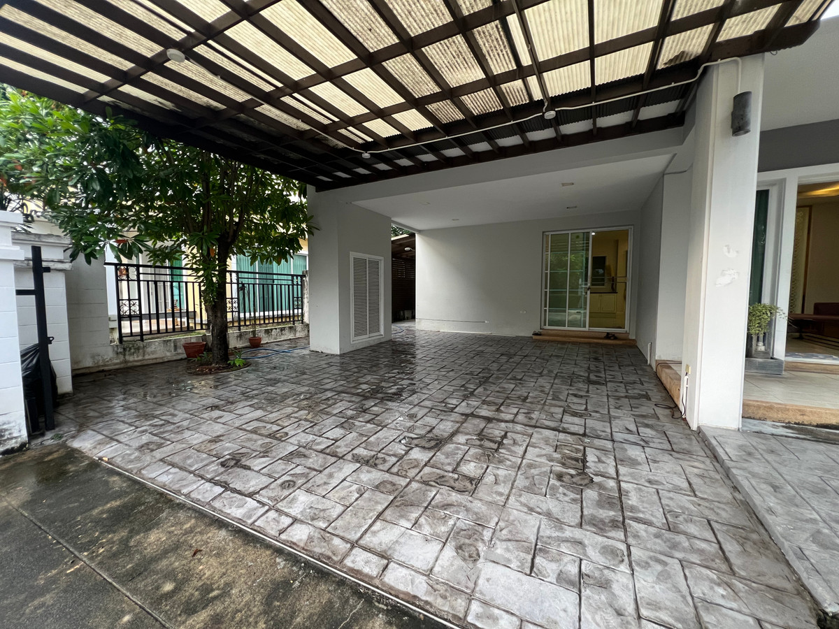 Announcement for renting a 2-storey detached house, Casa Legend Village, Rama 5-Ratchaphruek, very new house, fully furnished, ready to move in Loading...