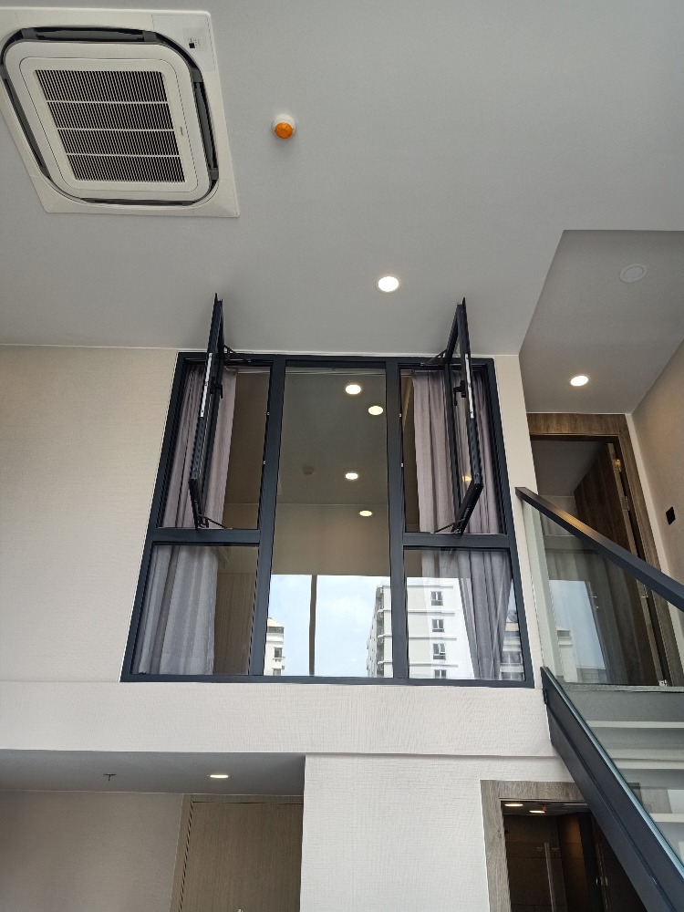 For RentCondoSiam Paragon ,Chulalongkorn,Samyan : Cooper Siam【𝐒𝐄𝐋𝐋 & 𝐑𝐄𝐍𝐓】🔥Duplex room, wide space, high ceilings, brand new, great central area, near BTS Stadium, ready to move in🔥 Contact Line ID: @hacondo