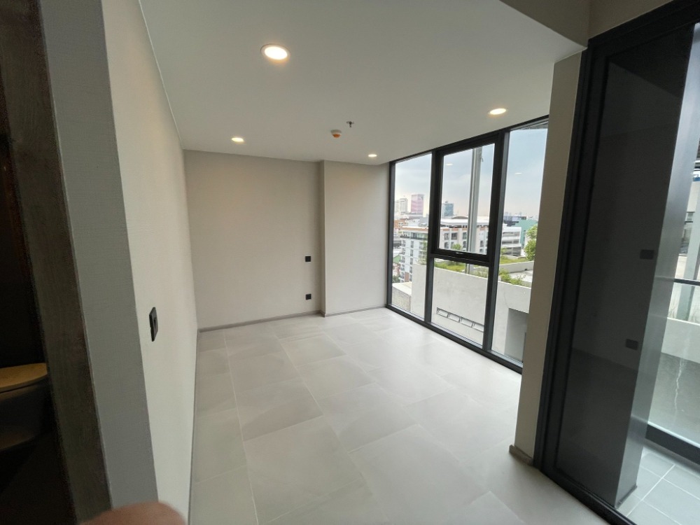 For SaleCondoSiam Paragon ,Chulalongkorn,Samyan : Cooper Siam【𝐒𝐄𝐋𝐋 & 𝐑𝐄𝐍𝐓】🔥Luxurious condo, open and airy, brand new, fully decorated, Ready to move in 🔥 Contact Line ID: @hacondo