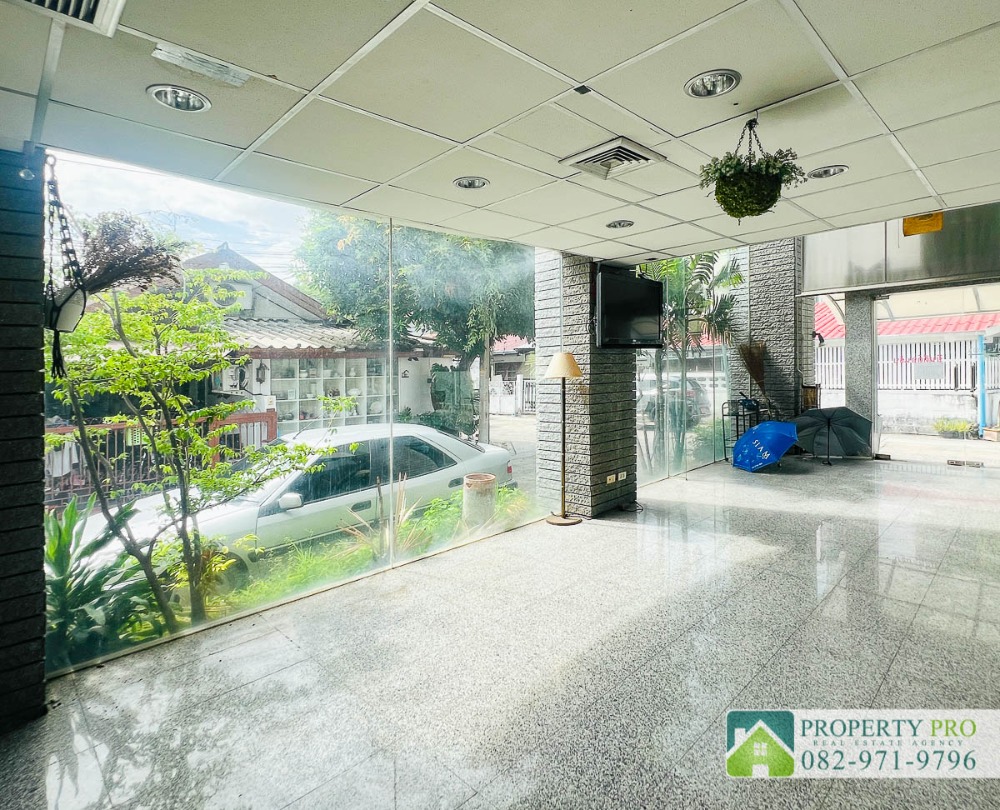 ขายอาคารพาณิชย์รัชดา ห้วยขวาง : ขาย บ้าน อาคาร 4 ชั้น รัชดานิเวศน์ แยก 2 แบบ 4 ห้องนอน 40 ตรว 482 ตรม ทิศใต้ มีลิฟท์ ใกล้ ห้วยขวาง ลาดพร้าว ประชาอุทิศ สุทธิสาร : VW24S-003