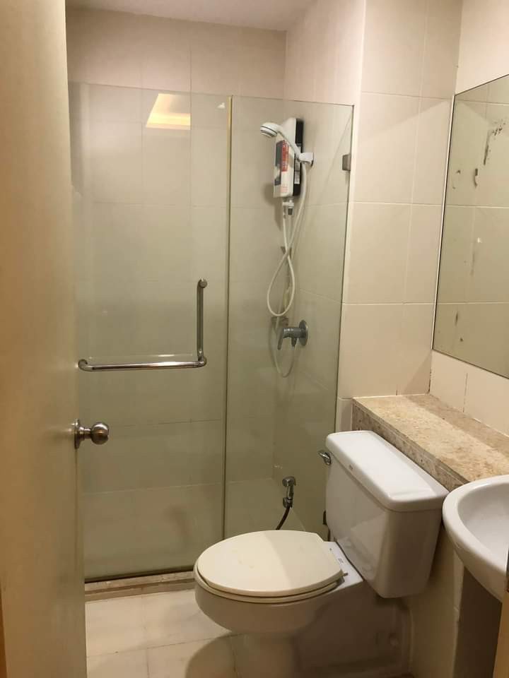 For SaleCondoPattanakan, Srinakarin : S-PLSR105 Condo for sale, The Parkland Srinakarin, 6th floor, Building A, city view, 35 sq m., 1 bedroom, 1 bathroom, 1.85 million, 064-959-8900