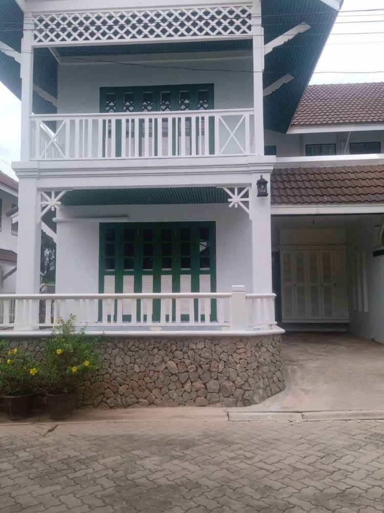 ขายบ้านหัวหิน ประจวบคีรีขันธ์ : ขายบ้านแฝด 2 ชั้น ริมหาดหัวหิน ห่างจากทะเลเพียง 50 ม. สวย ถูก เหมาะสำหรับซื้อไว้อยู่อาศัย หรือ เหมาะสำหรับซื้อเพื่อลงทุน สนใจแอตไลน์ครับ@841qqlnr