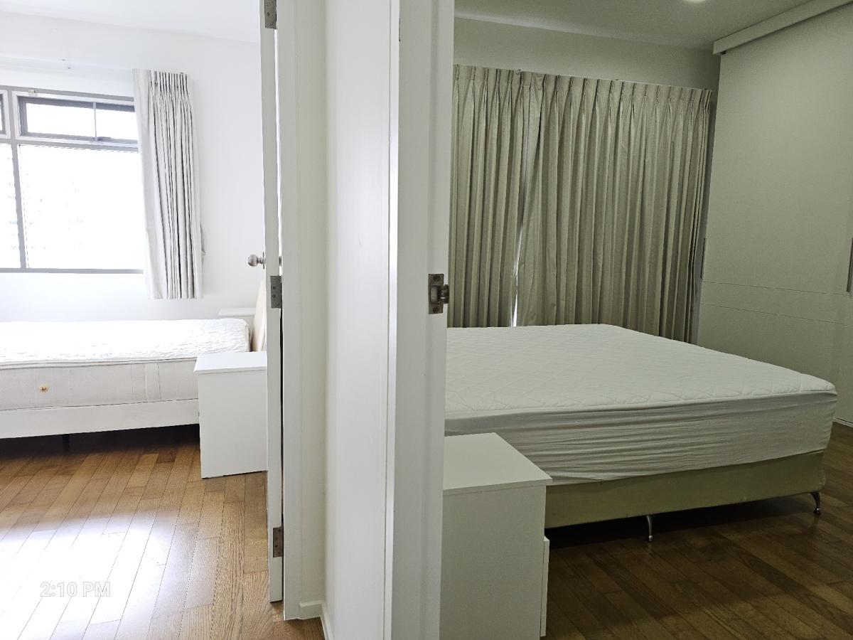 For RentCondoSukhumvit, Asoke, Thonglor : The Madison Sukhumvit 41 room for rent, 3 bedrooms, 3 bathrooms, area 155 sq m, rental price 84,000 per month. If interested, call Nong 096-2615656, ready to make an appointment to visit every day. The Madison for Rent 3bed 3 bath 155 Sq,m Rental price 84
