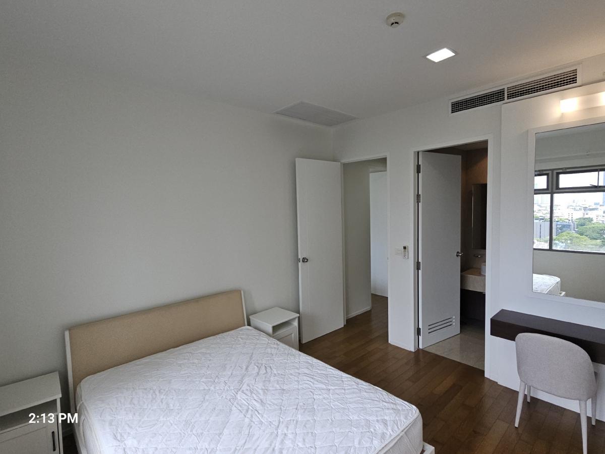 For RentCondoSukhumvit, Asoke, Thonglor : The Madison Sukhumvit 41 room for rent, 3 bedrooms, 3 bathrooms, area 155 sq m, rental price 84,000 per month. If interested, call Nong 096-2615656, ready to make an appointment to visit every day. The Madison for Rent 3bed 3 bath 155 Sq,m Rental price 84