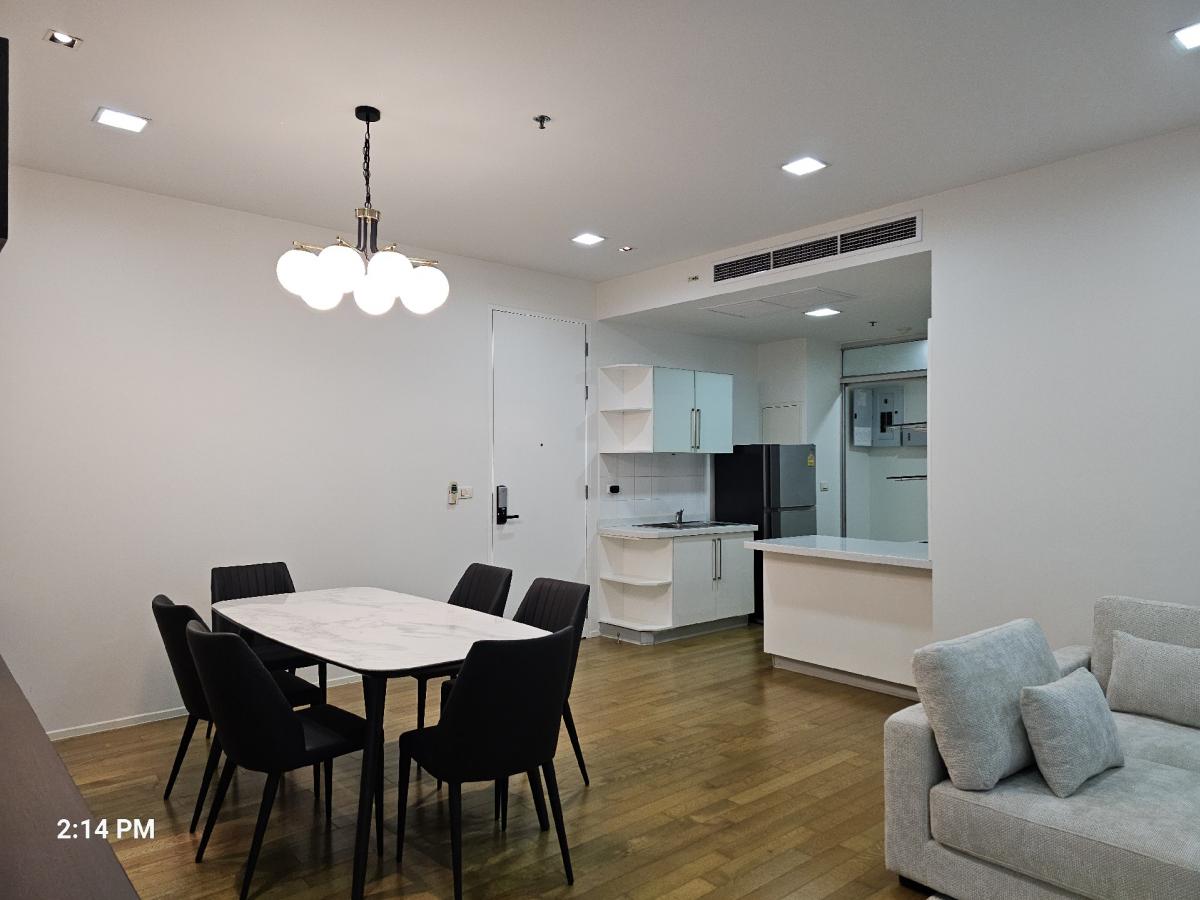 For RentCondoSukhumvit, Asoke, Thonglor : The Madison Sukhumvit 41 room for rent, 3 bedrooms, 3 bathrooms, area 155 sq m, rental price 84,000 per month. If interested, call Nong 096-2615656, ready to make an appointment to visit every day. The Madison for Rent 3bed 3 bath 155 Sq,m Rental price 84