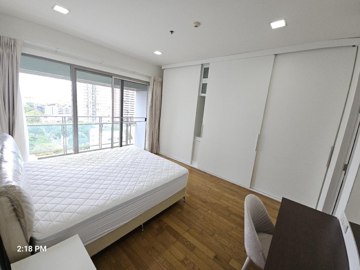 For RentCondoSukhumvit, Asoke, Thonglor : The Madison Sukhumvit 41 room for rent, 3 bedrooms, 3 bathrooms, area 155 sq m, rental price 84,000 per month. If interested, call Nong 096-2615656, ready to make an appointment to visit every day. The Madison for Rent 3bed 3 bath 155 Sq,m Rental price 84